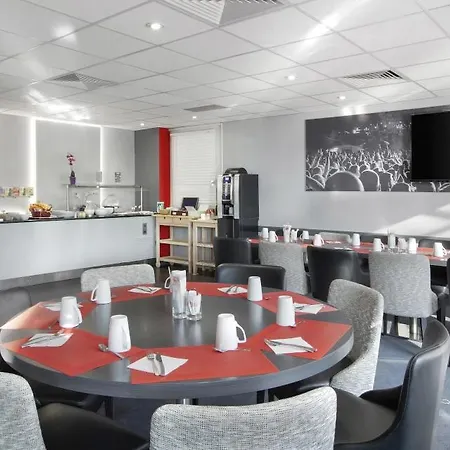 호텔 Design Paris Saint Quentin 몽티그니레브레통노