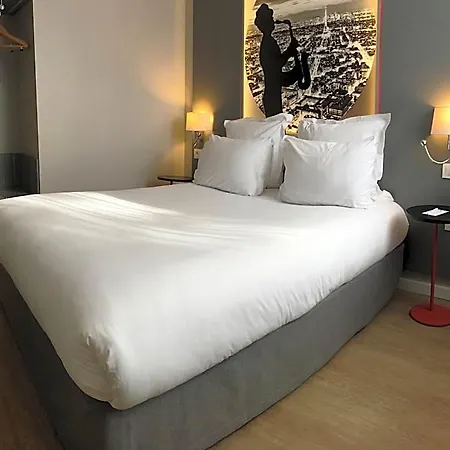 Design Paris Saint Quentin 3*